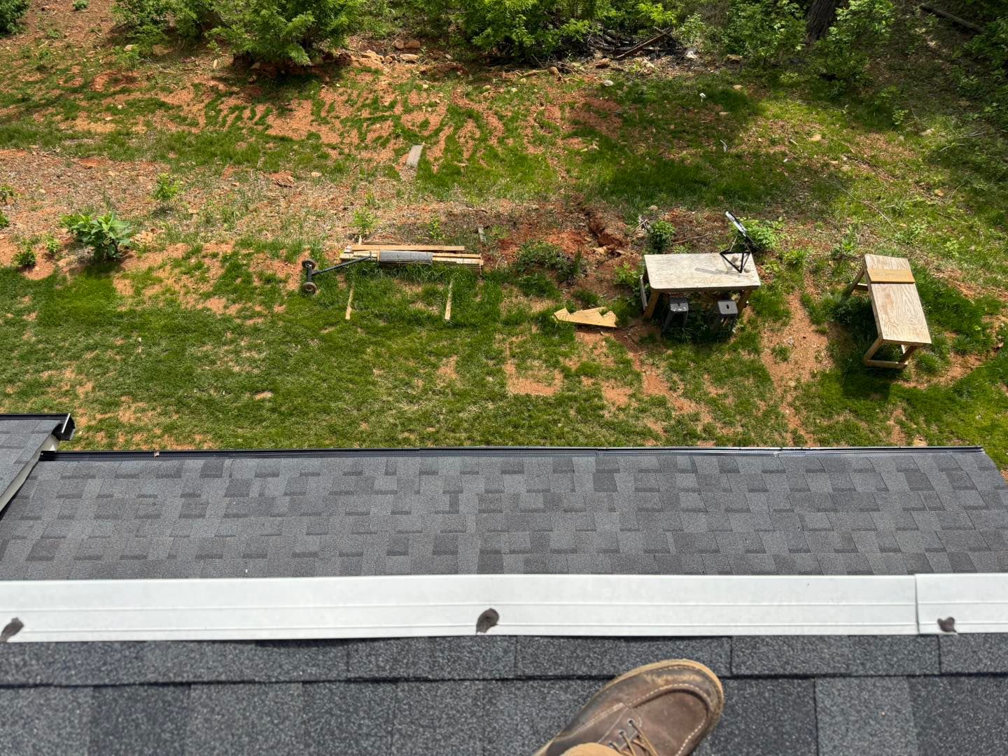 Ringgold home before seamless gutter installation